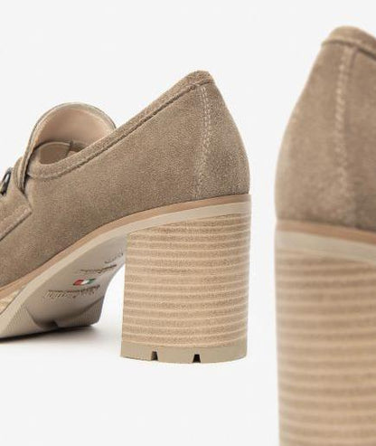 Frederikke - Mocassini in camoscio con applicazione metallica