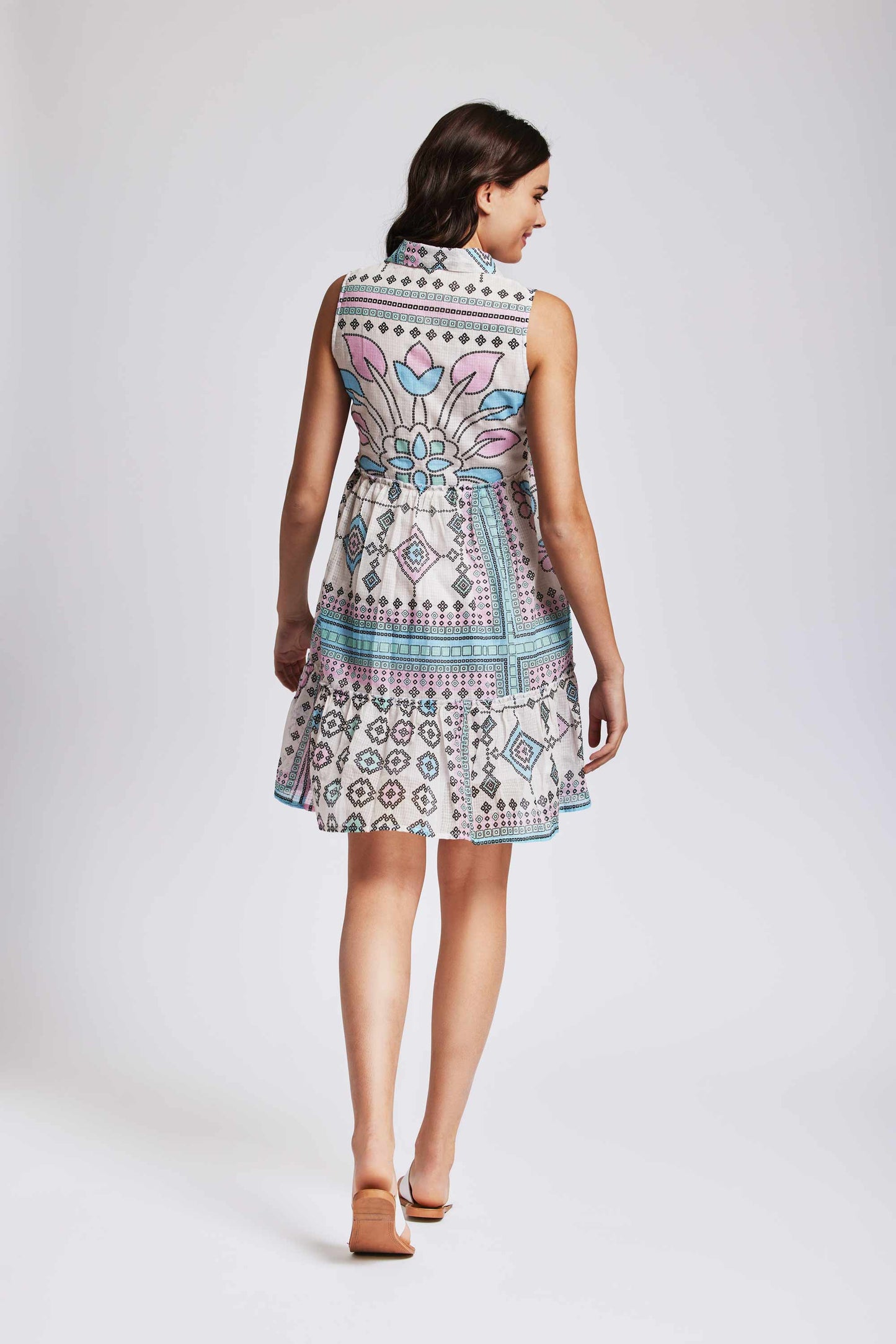 Hermina – Abito A Camicia Smanicato Dal Taglio Moderno E Fresco