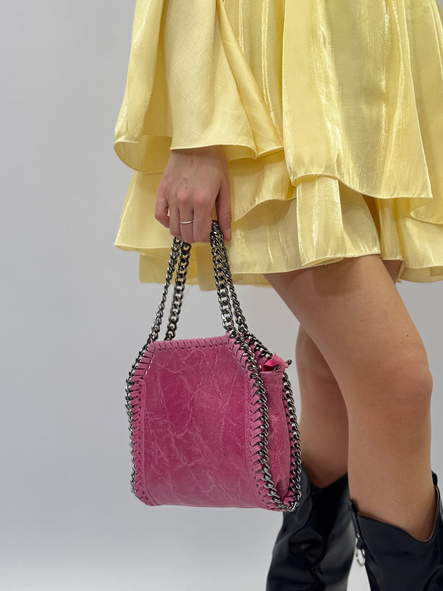 Diana – Borsa A Spalla Raffinata Con Linea Strutturata
