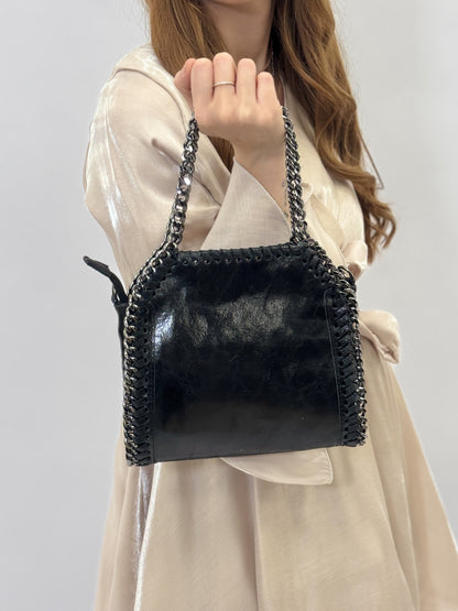 Diana – Borsa A Spalla Raffinata Con Linea Strutturata
