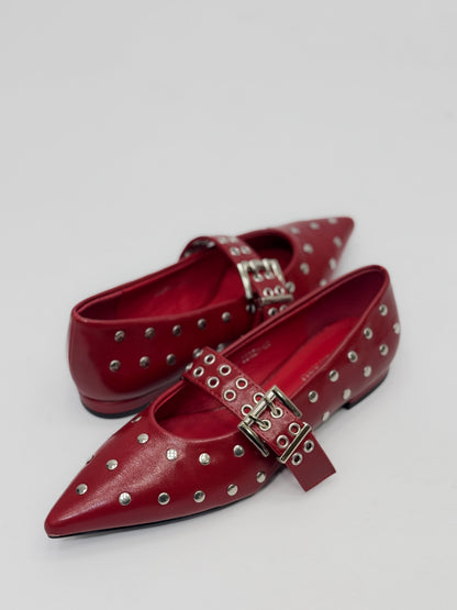 Giada – Scarpe Basse Con Dettagli Metallici Di Tendenza