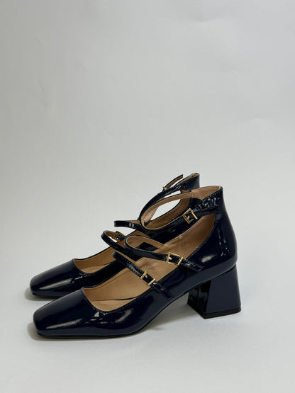 Guendalina – Scarpe Con Tacco E Fibbie Per Un Look Sofisticato