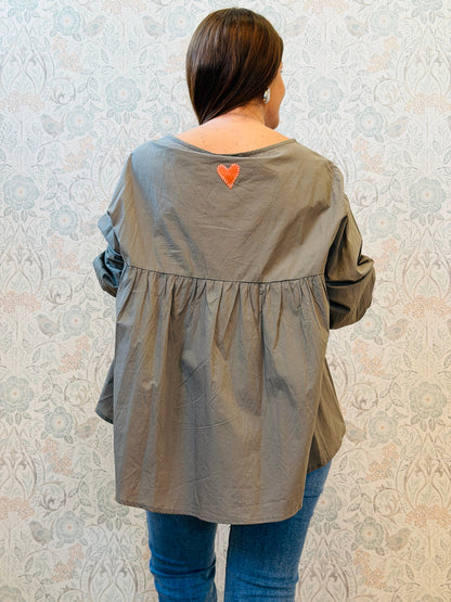 Barbara – Blusa Ricercata Dalla Vestibilità Fluida E Femminile