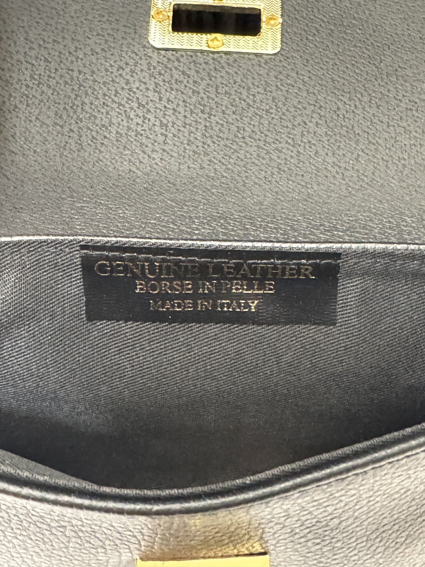 Dorotea – Borsa Elegante Con Fantasia Ricercata E Chiusura Sicura