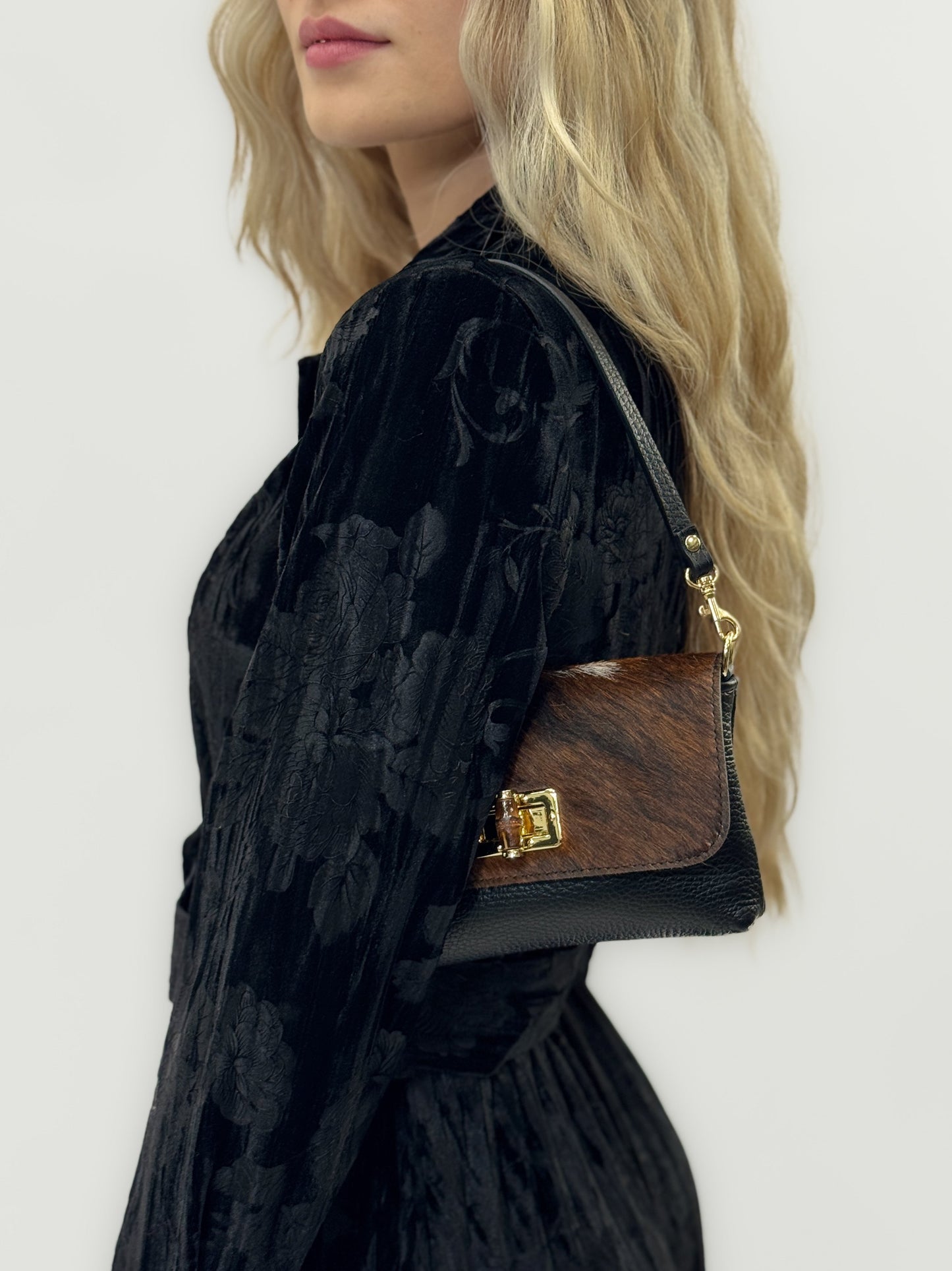 Dorotea – Borsa Elegante Con Fantasia Ricercata E Chiusura Sicura