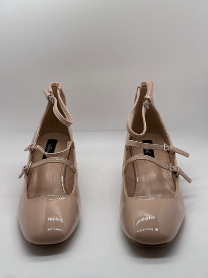 Guendalina – Scarpe Con Tacco E Fibbie Per Un Look Sofisticato