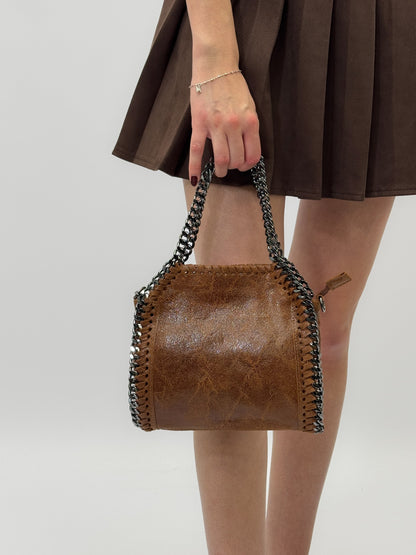 Diana – Borsa A Spalla Raffinata Con Linea Strutturata