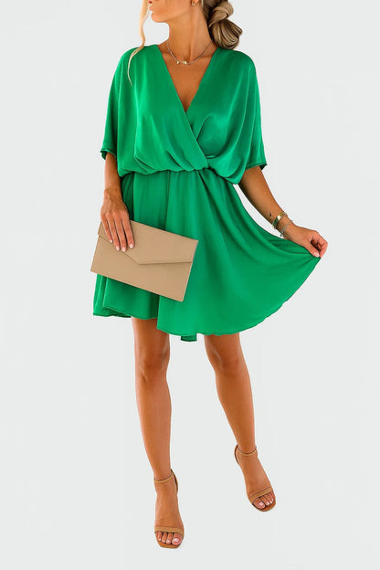 Janette – Vestito Corto Chiffon Elegante con Nodo Verde smeraldo