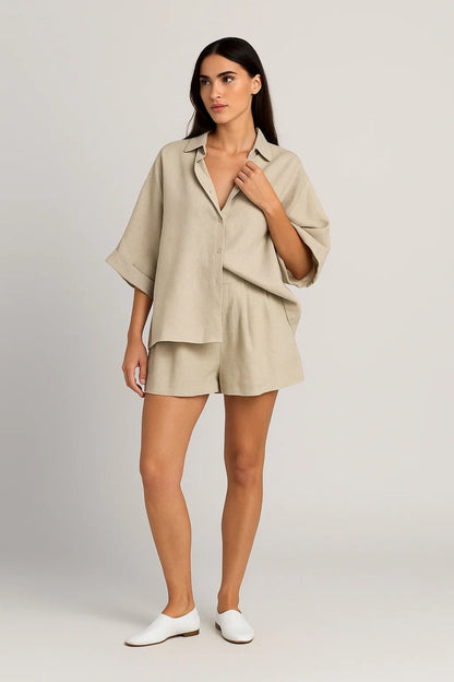 Joana – Completo Estivo in Lino con Camicia e Shorts Beige