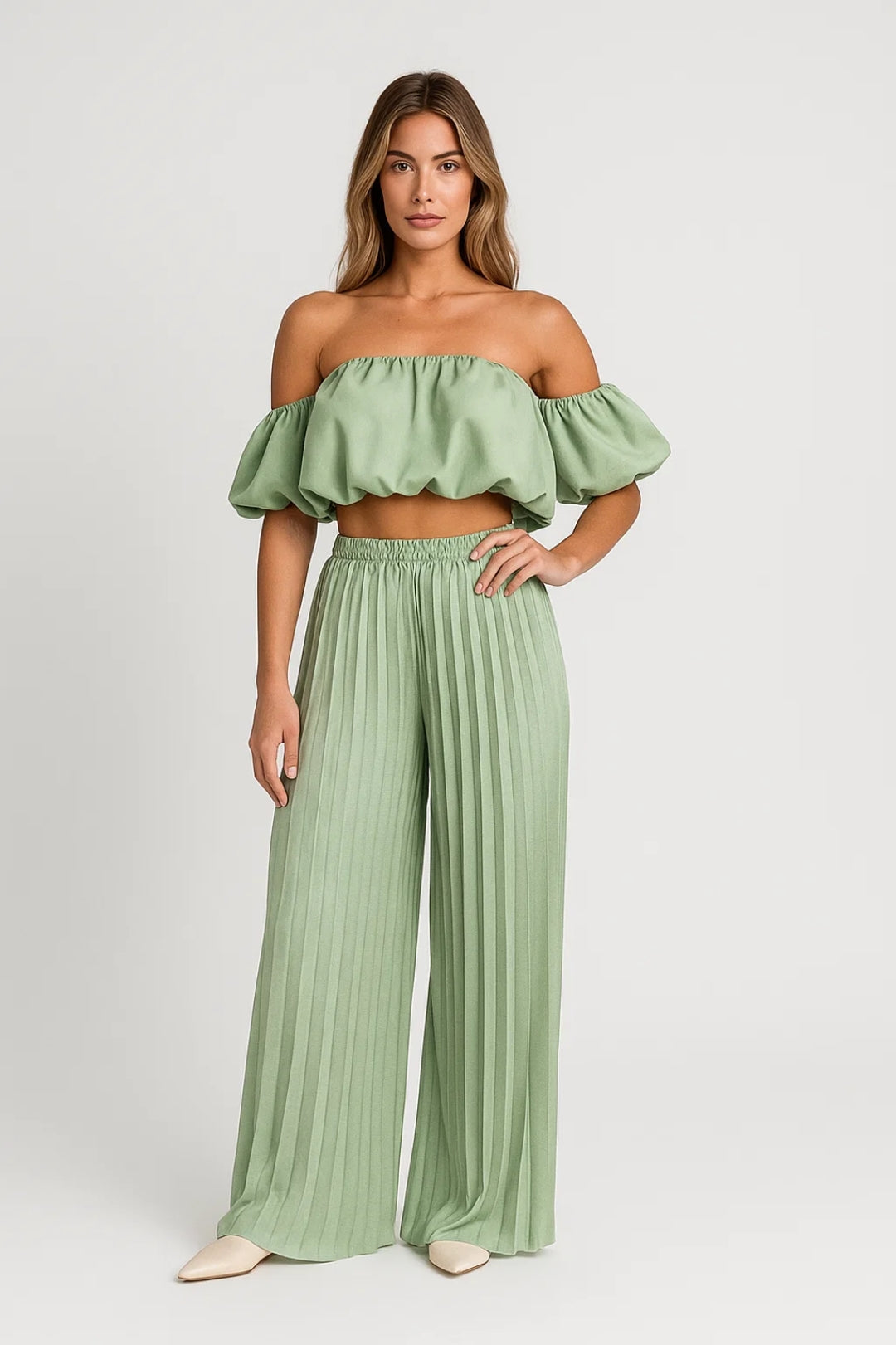Jolanda – Completo Estivo Donna Spalle Scoperte Plissé Verde Salvia