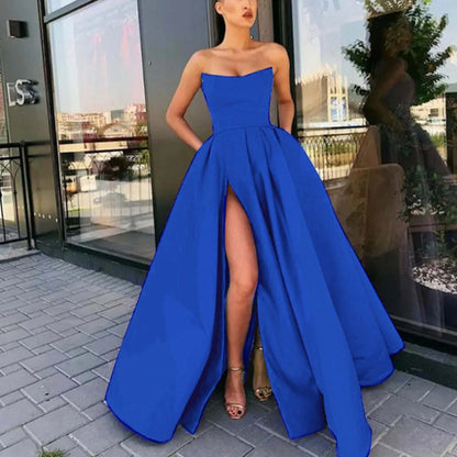 Kristina – Abito Lungo Elegante Senza Spalline con Spacco Alto Blu