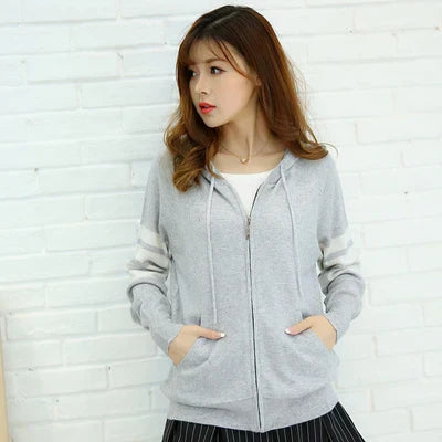 Léonie - Cardigan Luxueux en Cachemire Grigio chiaro