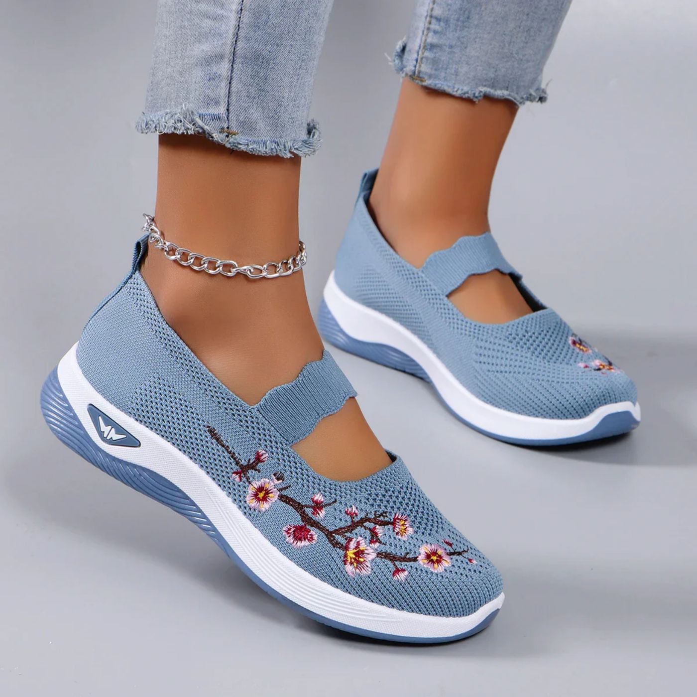 Alba – Scarpe Ortopediche Traspiranti ed Eleganti da Donna