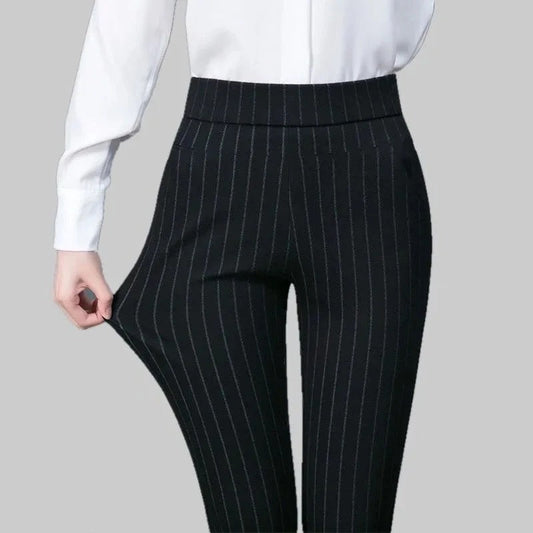 Maddalena – Pantaloni Stretch Donna Eleganti e Confortevoli Nero con strisce