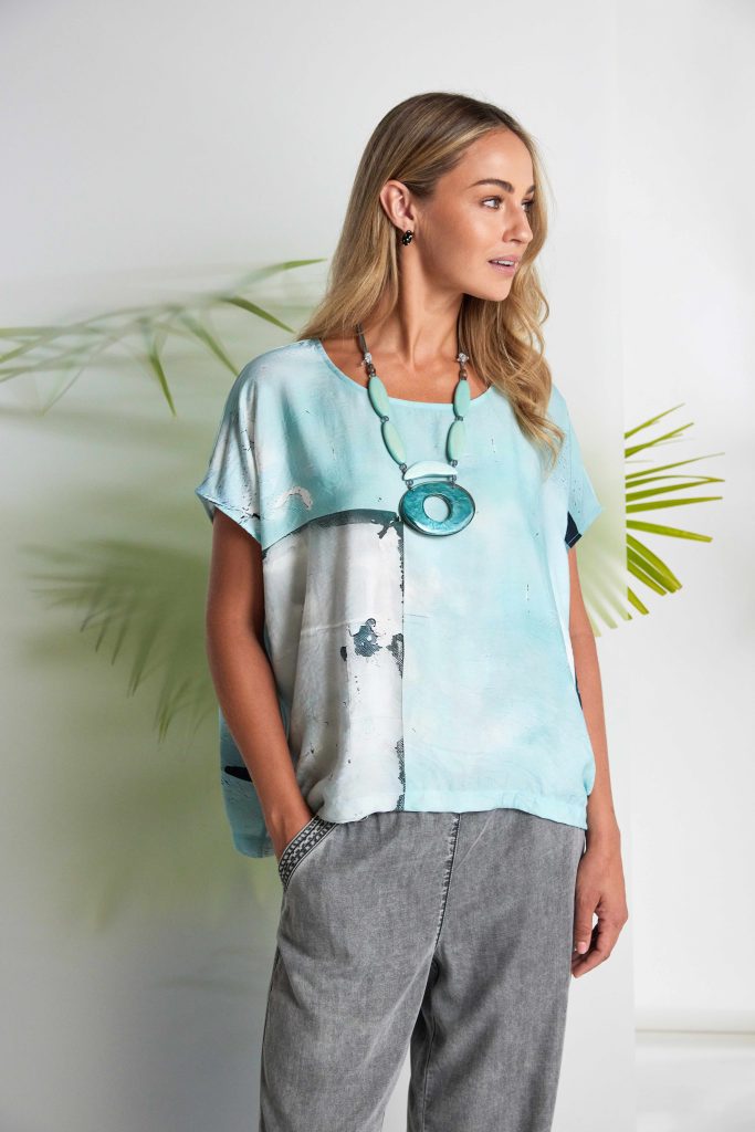 NAYA NAS26299 Square Shape Faded Print Top