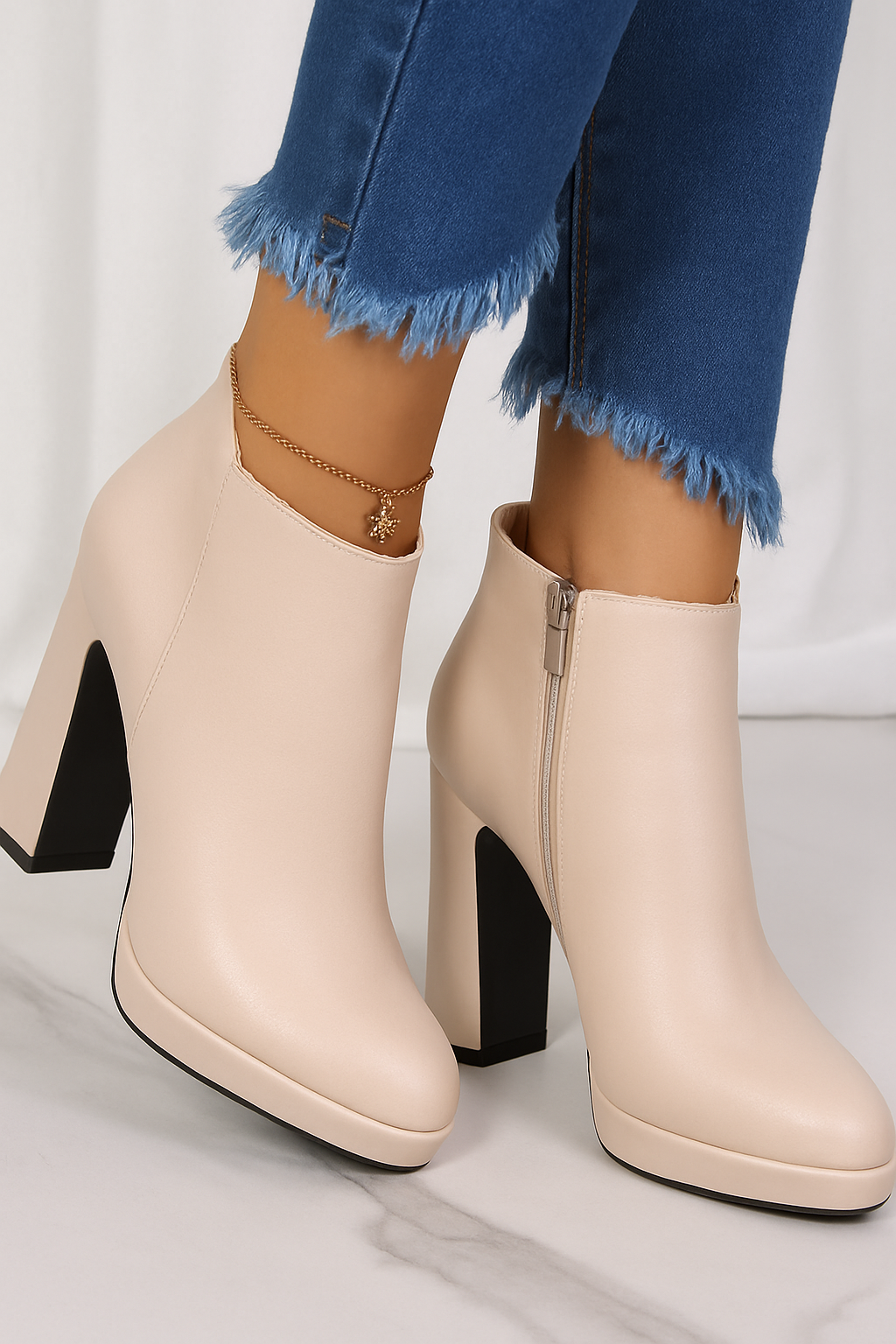 Norina – Stivaletti Tronchetti in Ecopelle Donna Beige