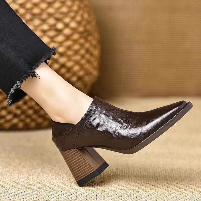 Michela – Stivaletti Di Classe Con Tacco Medio Per Un Look Sofisticato