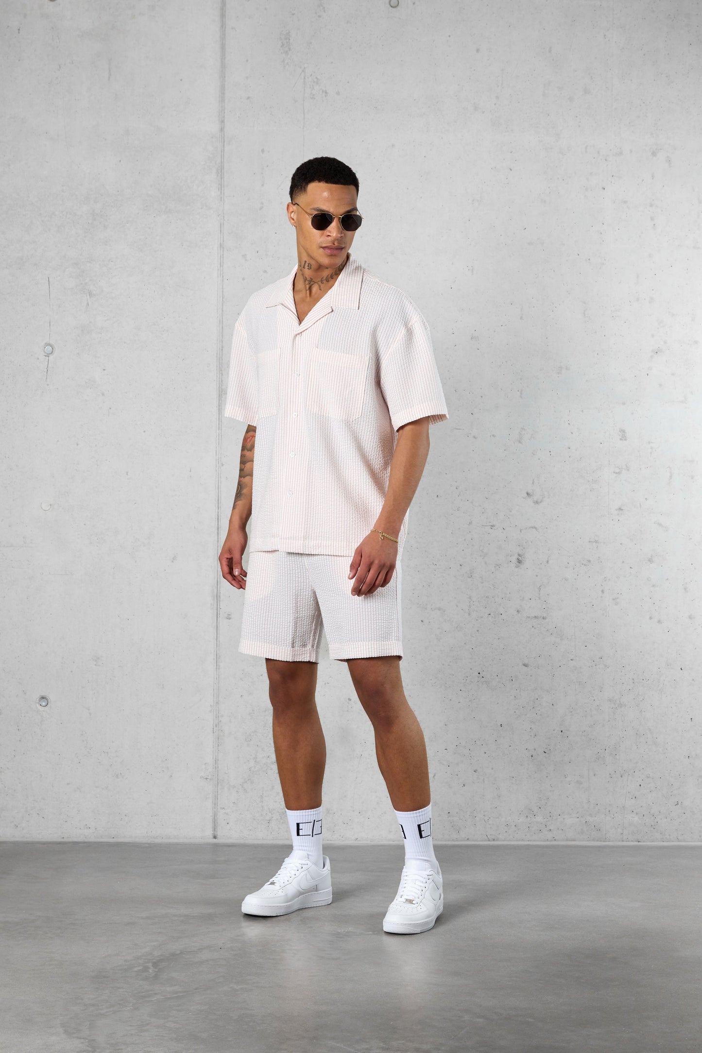 Raniero - Shorts Uomo Off White Rose Righe Moderni Estivi