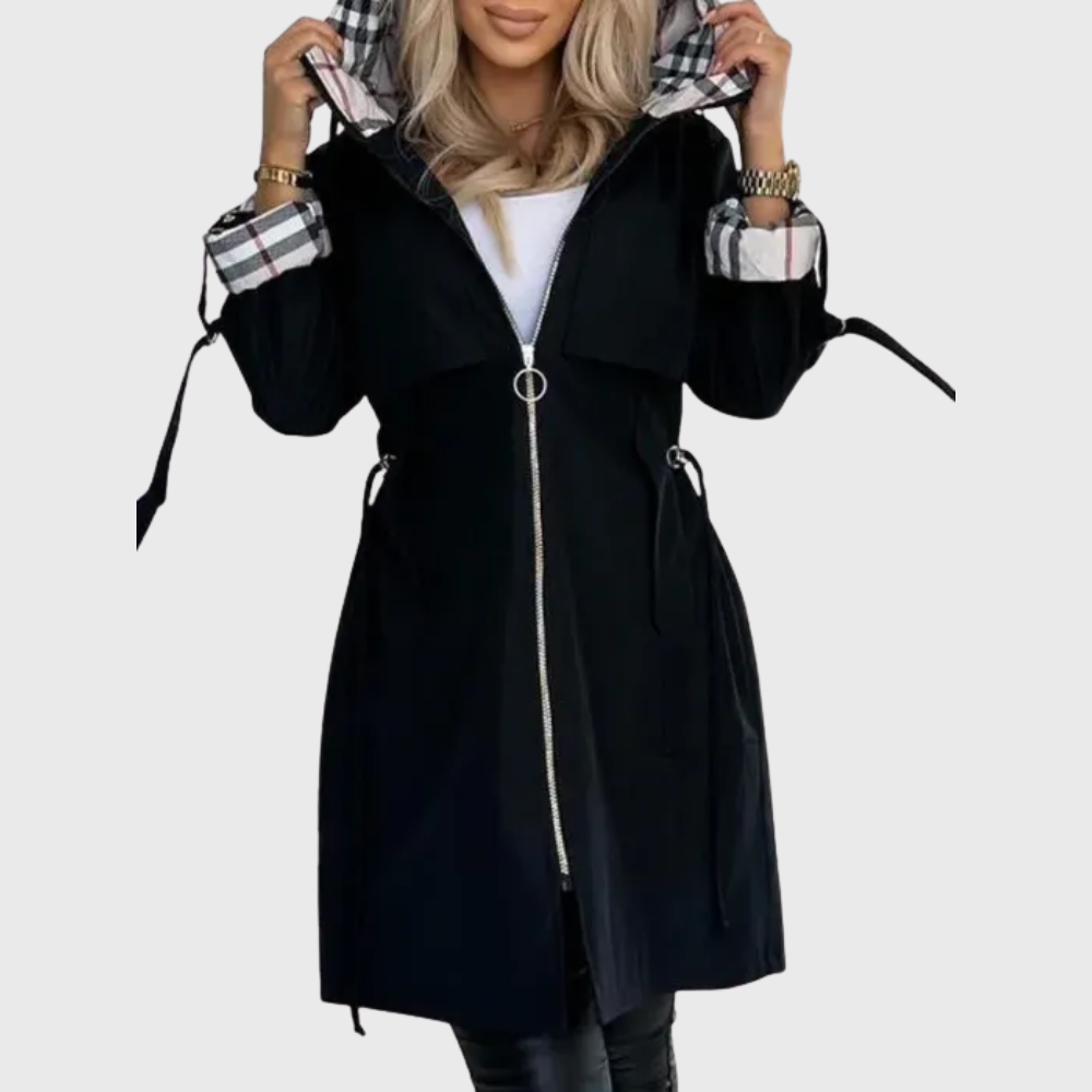 Diletta – Giacca Con Zip Frontale E Taglio Moderno