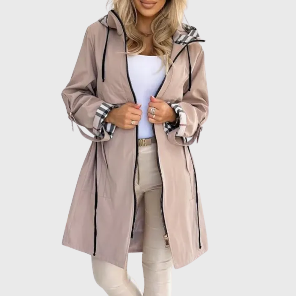 Diletta – Giacca Con Zip Frontale E Taglio Moderno