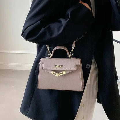 Dina – Elegante Borsa A Tracolla Dall'Iconico Design Raffinato