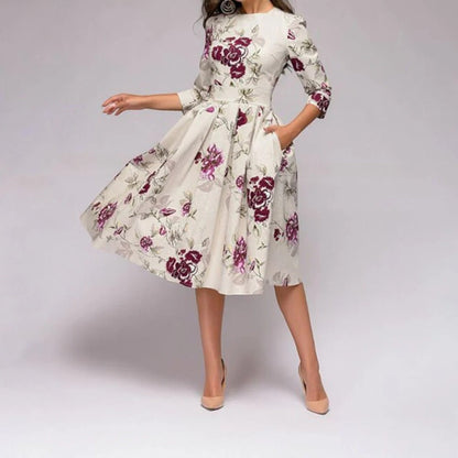 Pia – Abito Midi Con Scollo Rotondo E Fantasia Floreale Ricercata
