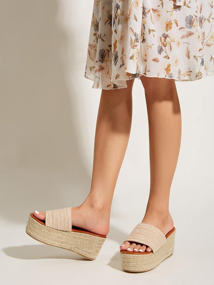 Ruthe – Scarpe con Rialzo in Microfibra con Punta Tonda Donna Albicocca