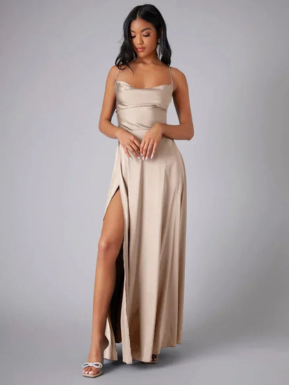 Tiziana – Abito Maxi Elegante Dalla Finitura Lucida E Raffinata