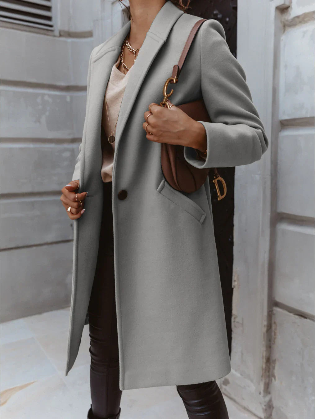 Sveva – Cappotto Invernale Monopetto Dal Design Classico