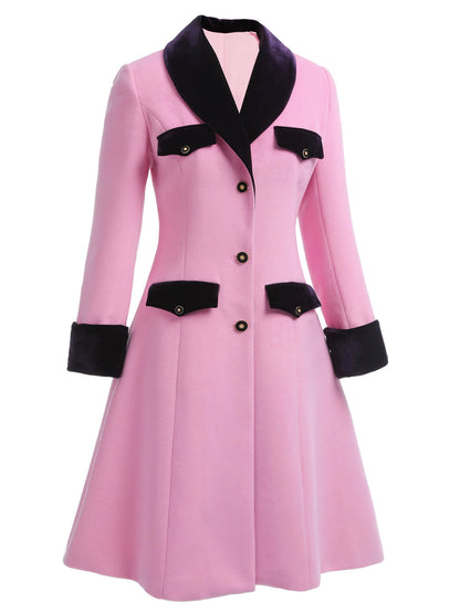 Eulalia - Cappotto rosa in velluto con bottoni patchwork