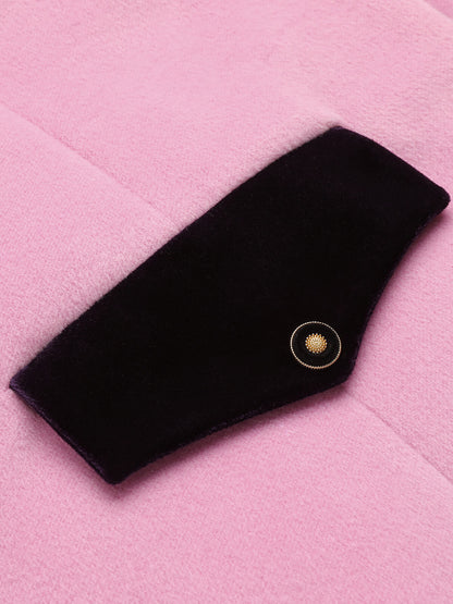 Eulalia - Cappotto rosa in velluto con bottoni patchwork