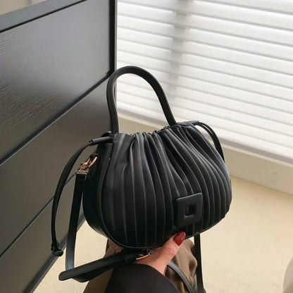 Domitilla – Elegante Borsa A Secchiello Per Uno Stile Sofisticato