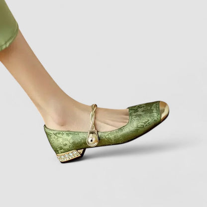 Genoveffa – Scarpe Modello Mary Jane Con Tacco Stabile E Calzata Regolabile