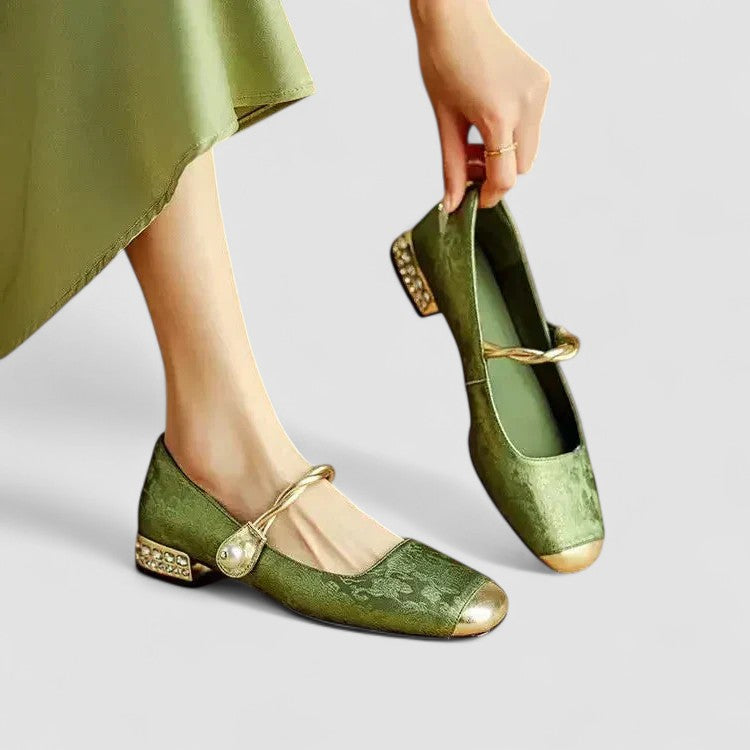 Genoveffa – Scarpe Modello Mary Jane Con Tacco Stabile E Calzata Regolabile