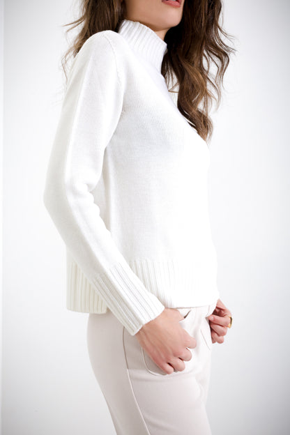 Fabiola - Maglione Donna Collo Alto Colore Chiaro