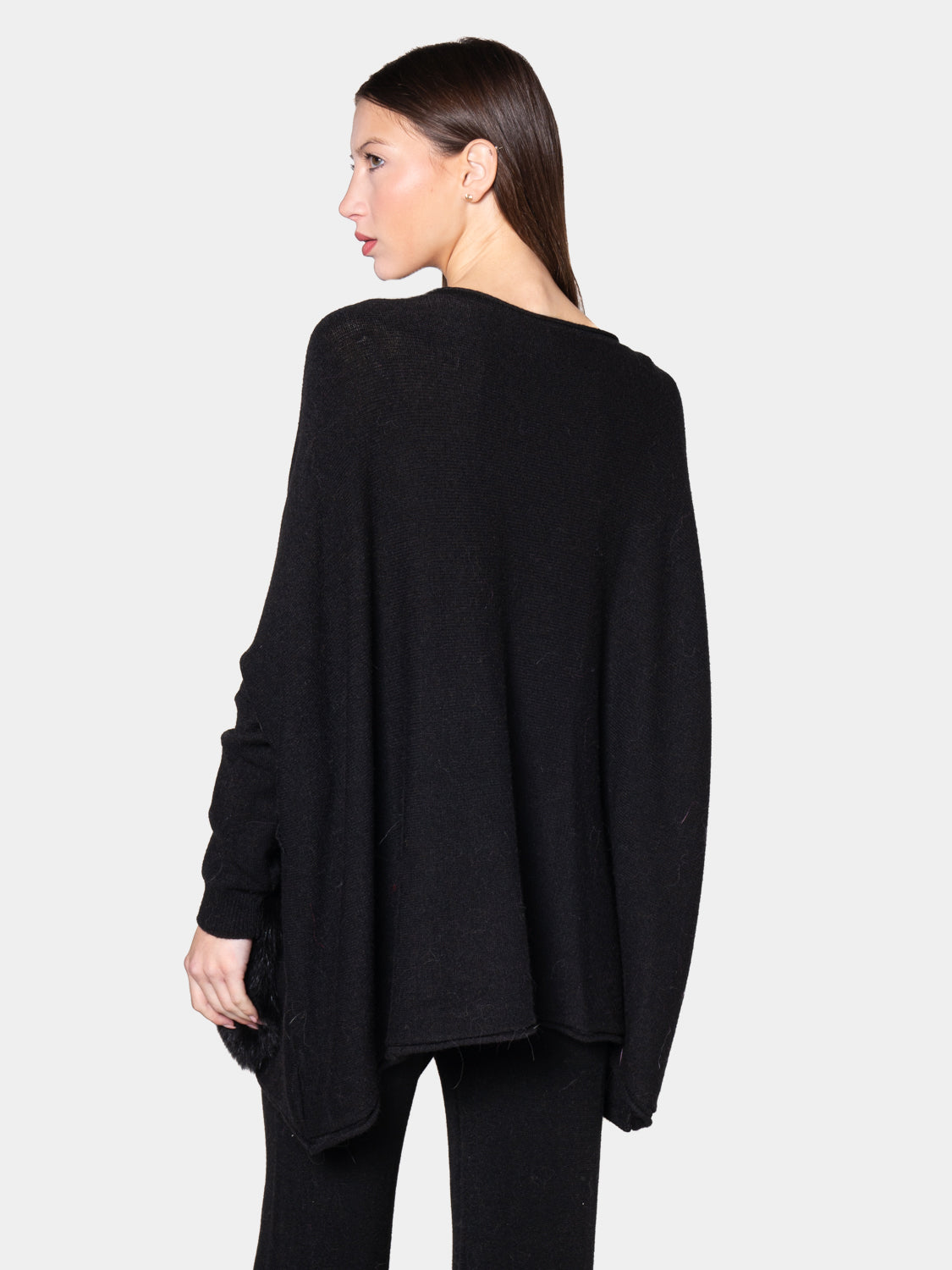 Ritella - Completo nero con tasche eleganti