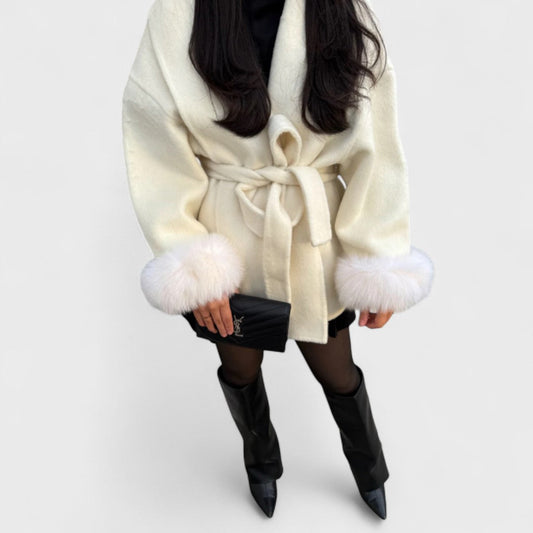 Valeska - Cappotto elegante con dettagli decorativi donna