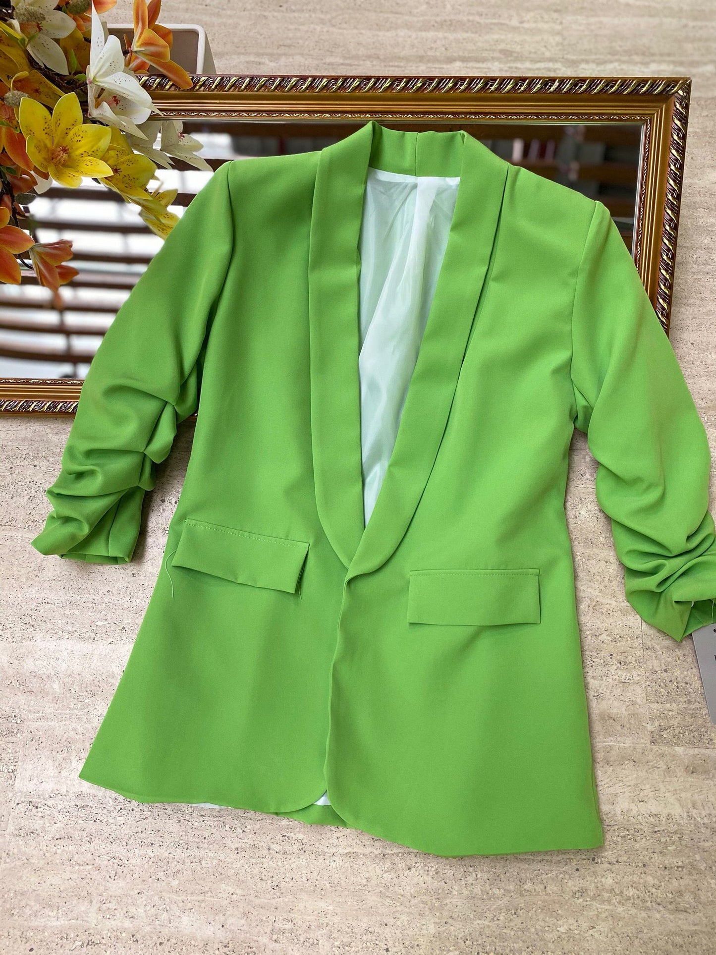 Janira - Blazer elegante da donna con maniche arrotolate