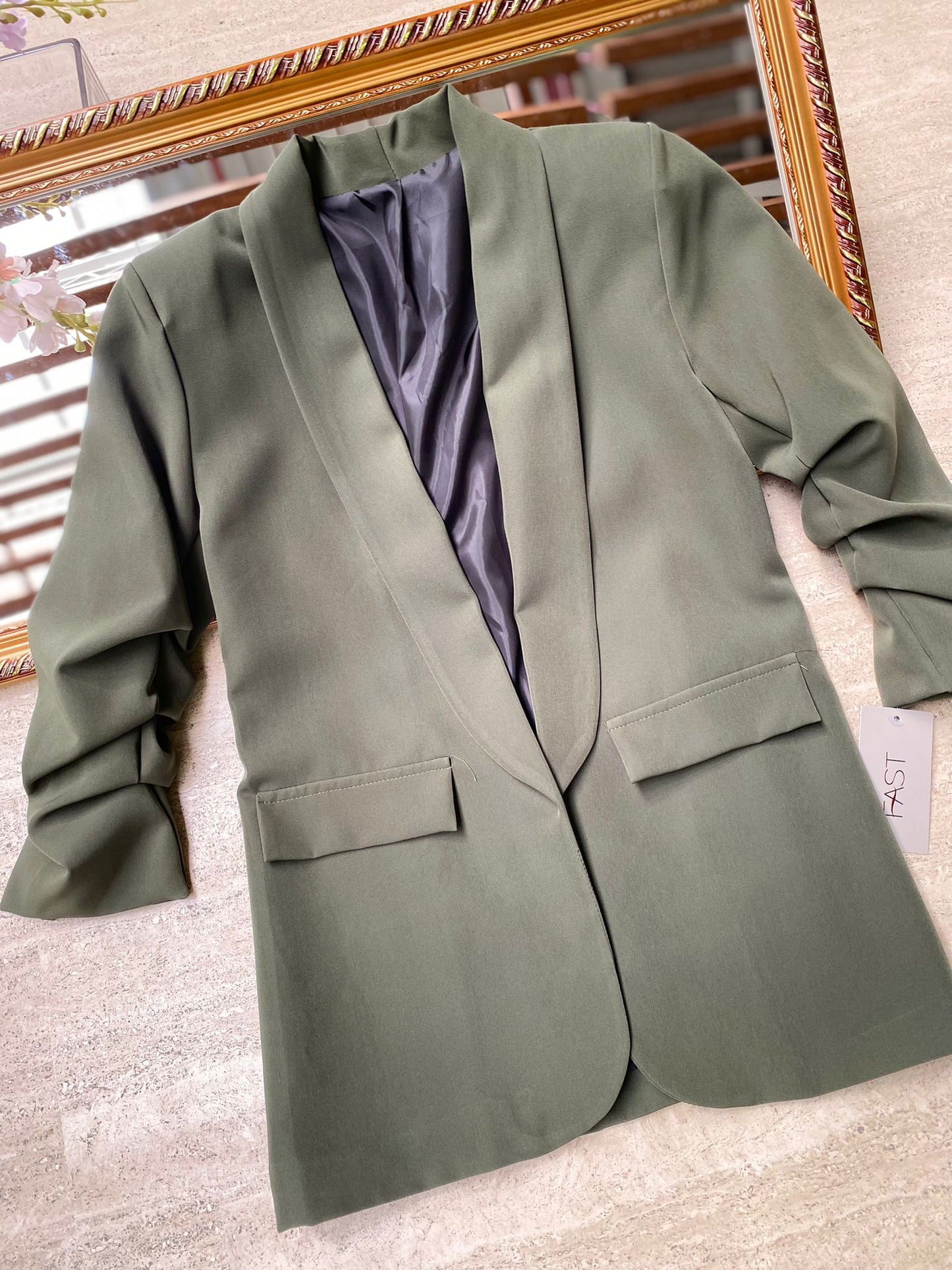 Janira - Blazer elegante da donna con maniche arrotolate