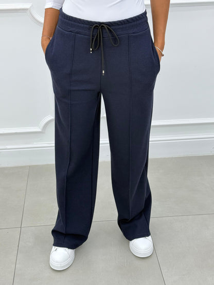 Neria - Coord-Set Ease