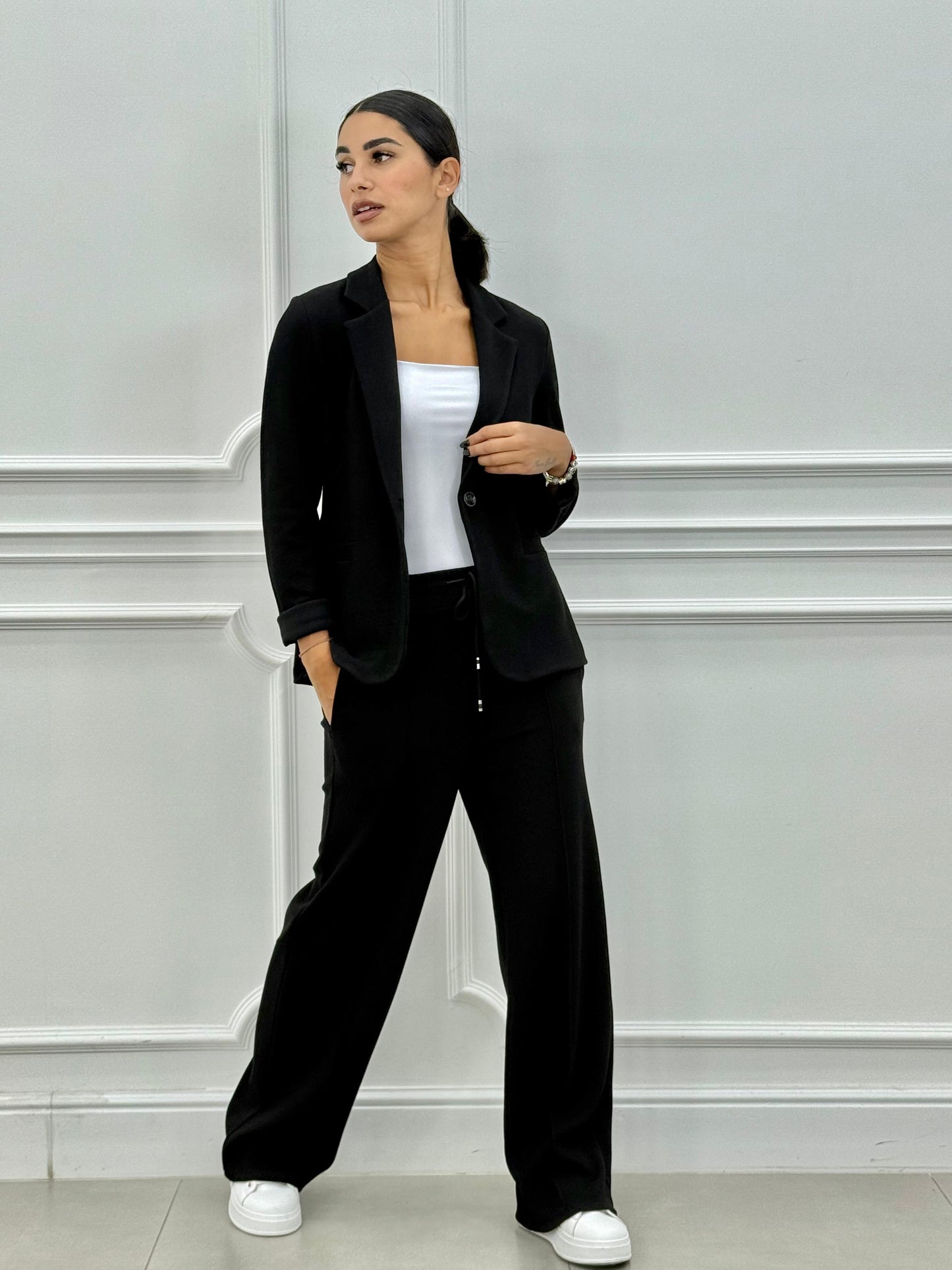 Neria - Coord-Set Ease