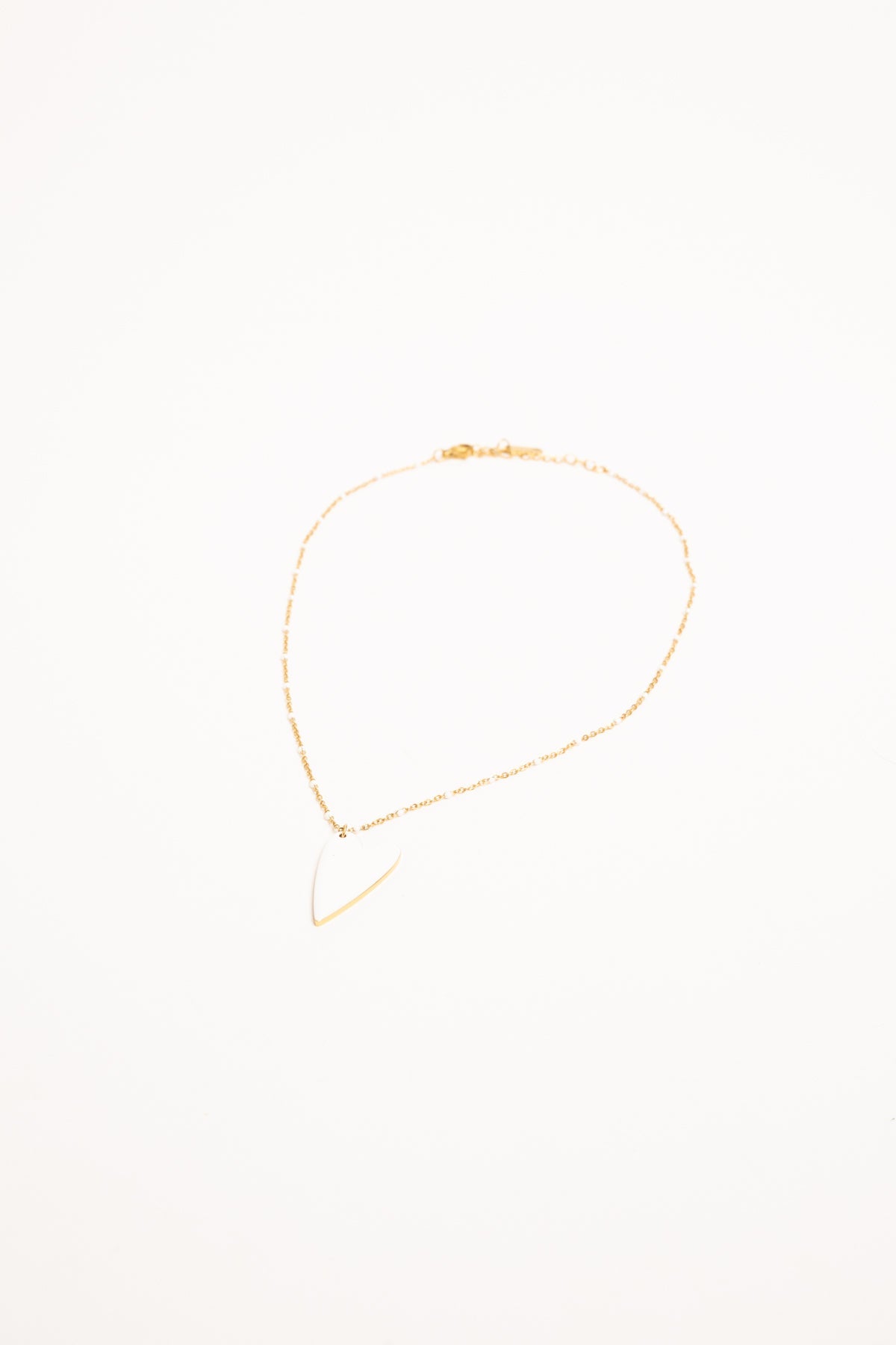 Ortensia – Collana Elegante Con Pendente A Cuore Dalla Linea Pulita