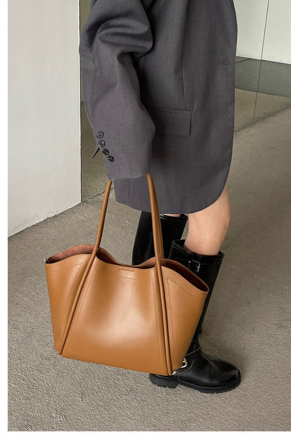 Evelina – Borsa A Mano Raffinata Per Un Look Sofisticato
