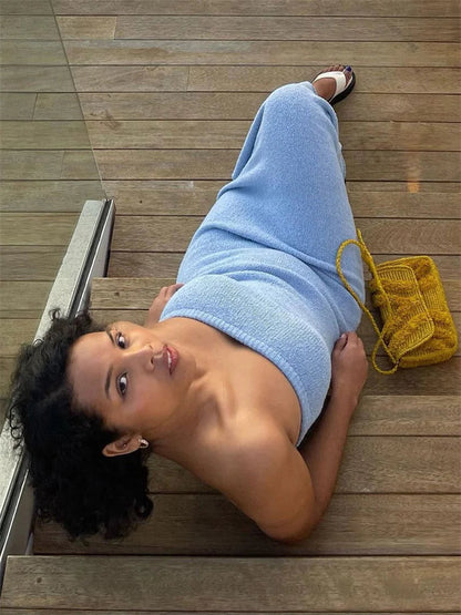 Ludovica – Abito in Maglia a Righe Senza Spalline