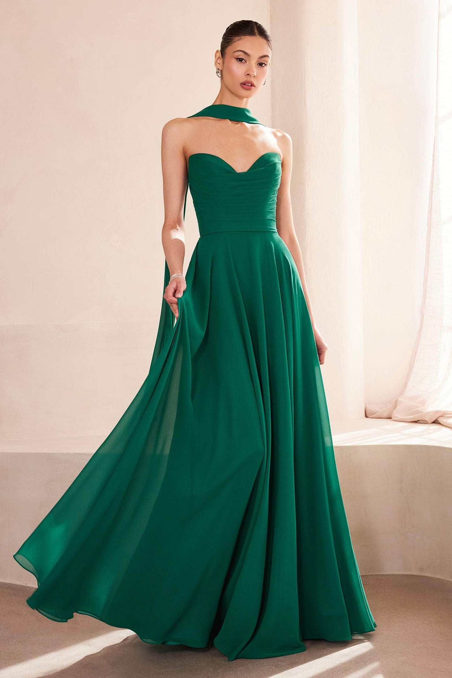 Marlita – Abito A-Line Senza Spalline con Allacciatura sul Retro in Pizzo