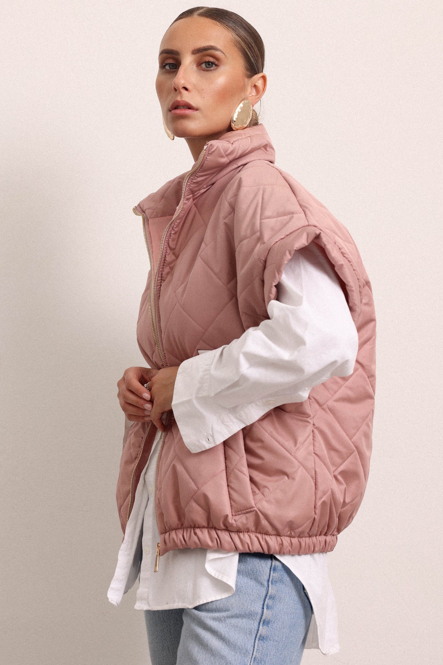 Adrianna - Maglia Collo Alto Manica Corta Elegante