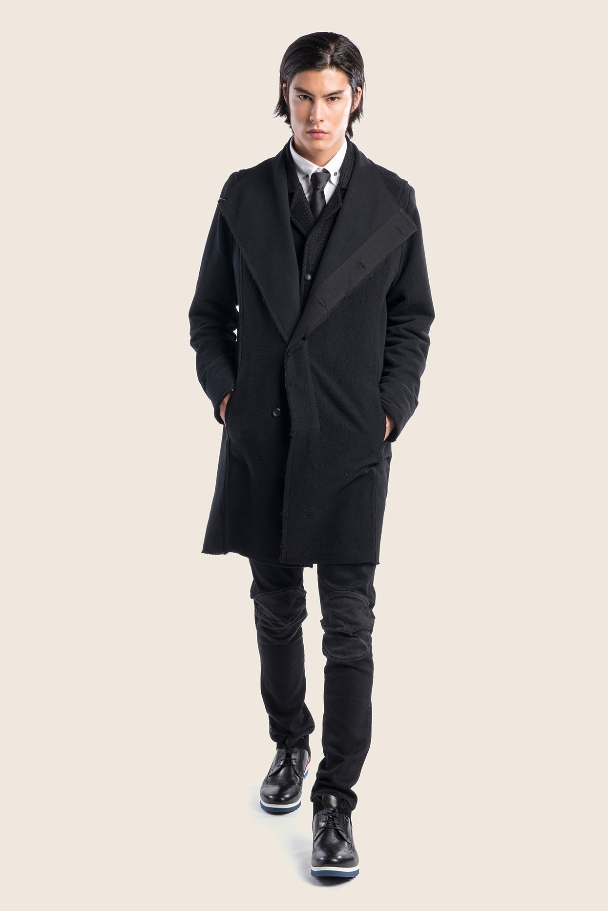Lucio - Cardigan Asimmetrico Uomo Nero Stile