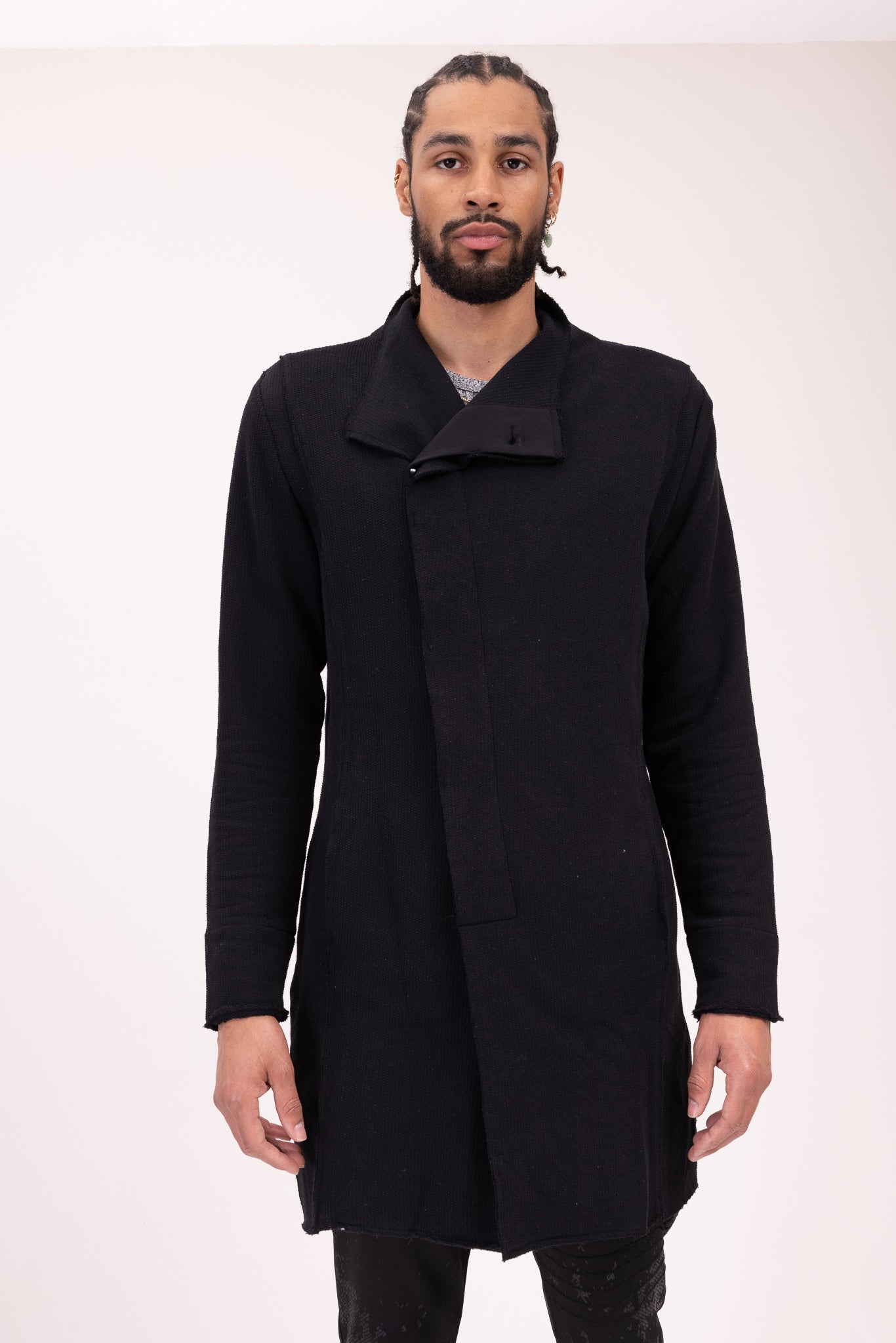 Lucio - Cardigan Asimmetrico Uomo Nero Stile