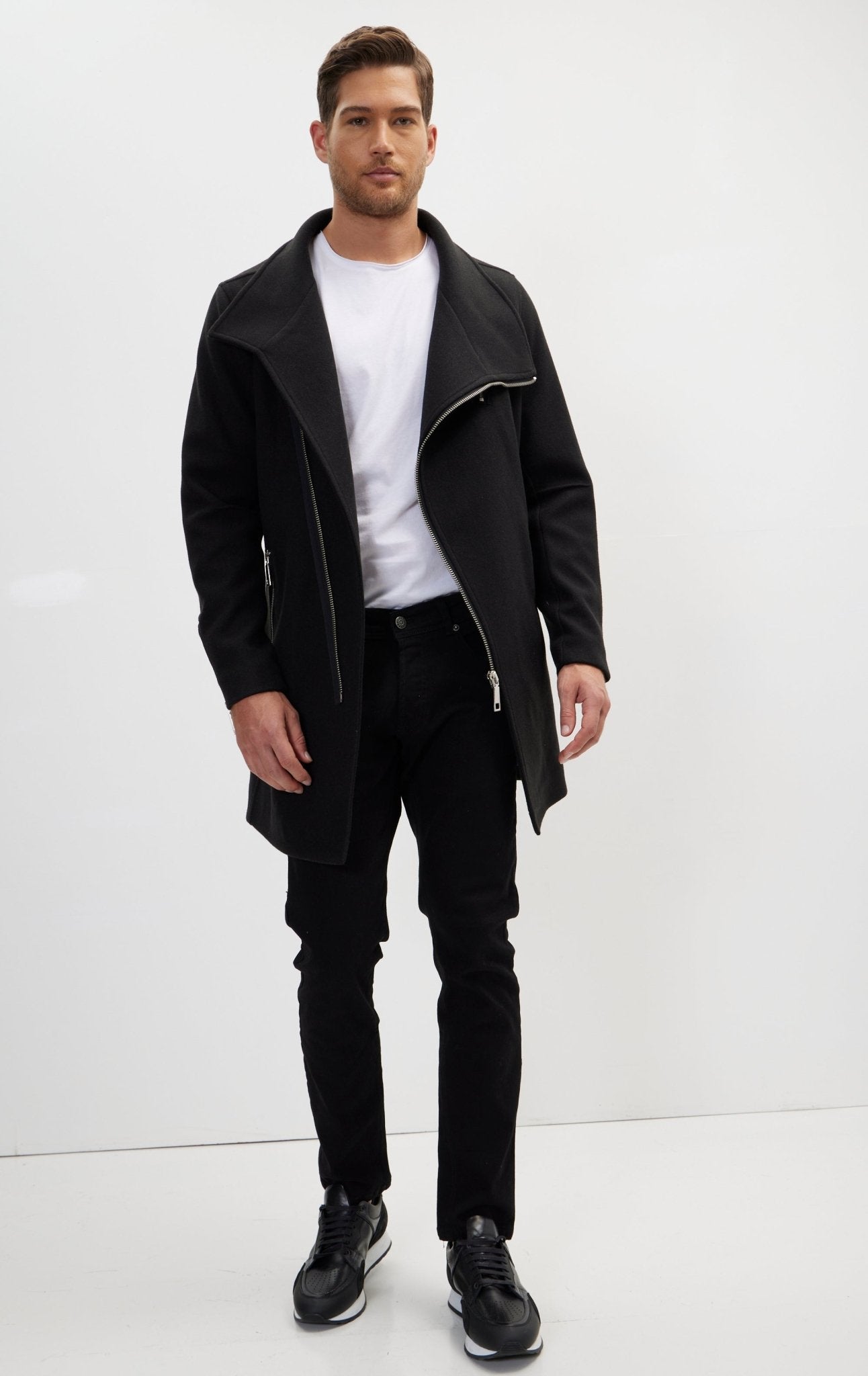 Lando - Cappotto Uomo Zip Asimmetrica Nero Moderno