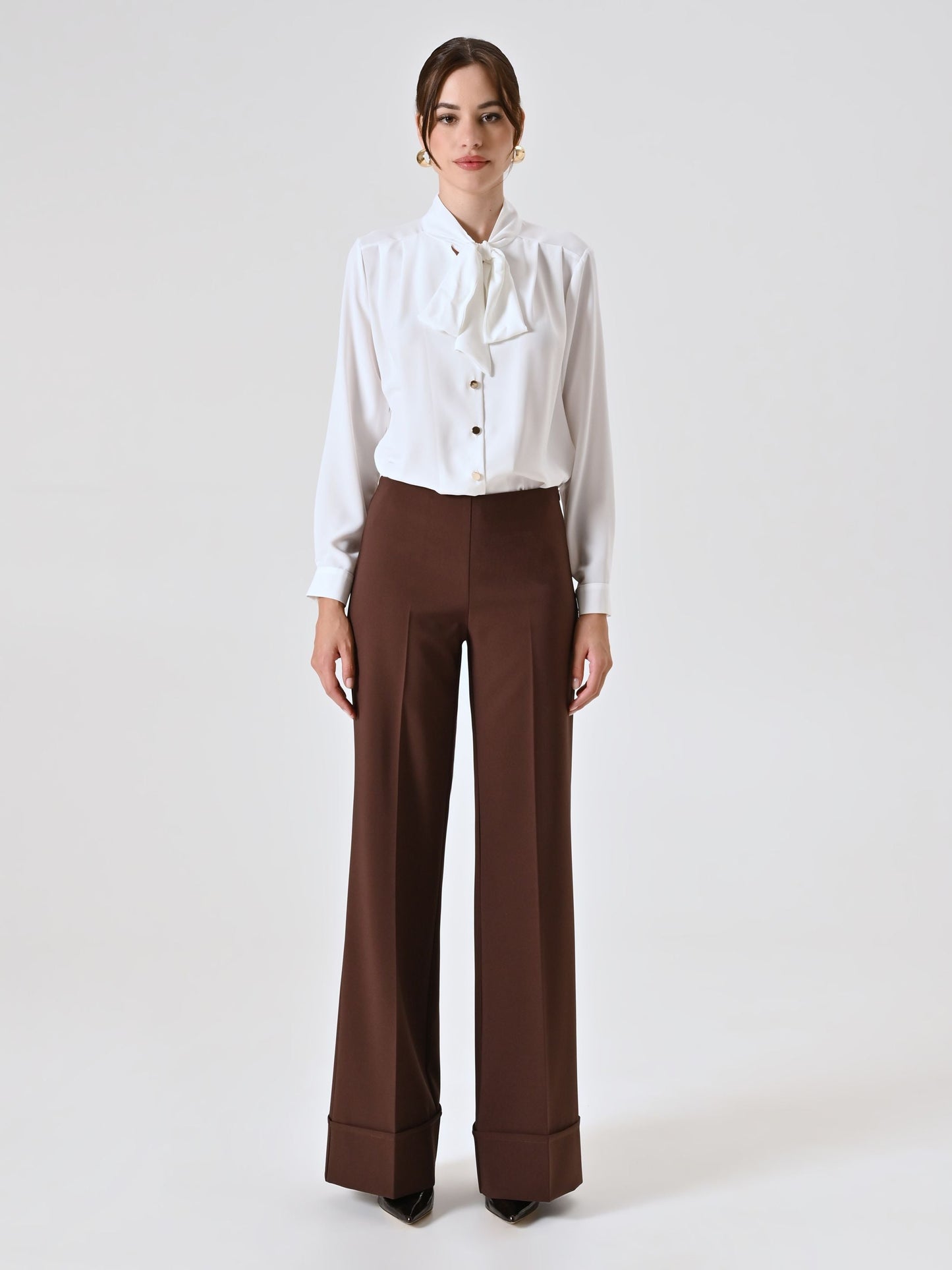 Quinella - Pantaloni Ampi Marrone Cioccolato Maxi Risvolto Donna